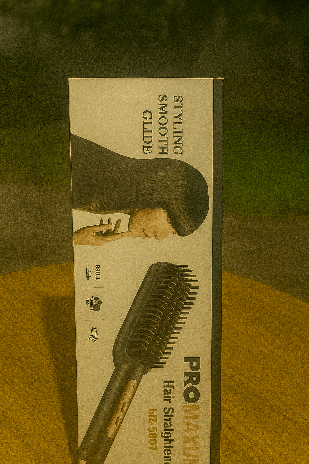 Pro Master - Hair Straightener Brush